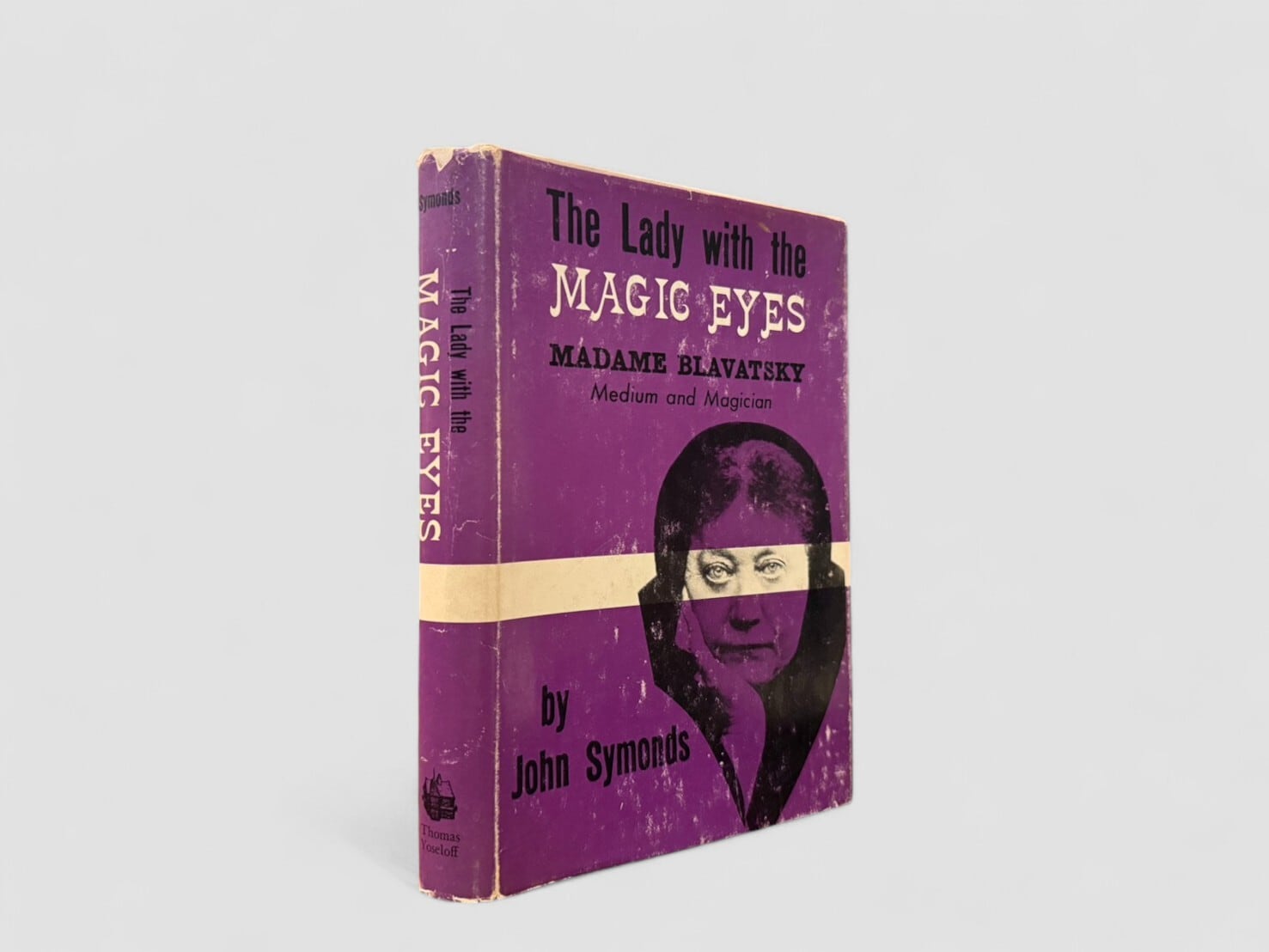 【YSSO0133】【FIRST EDITION】The Lady with the Magic Eyes(1960) /John Symonds