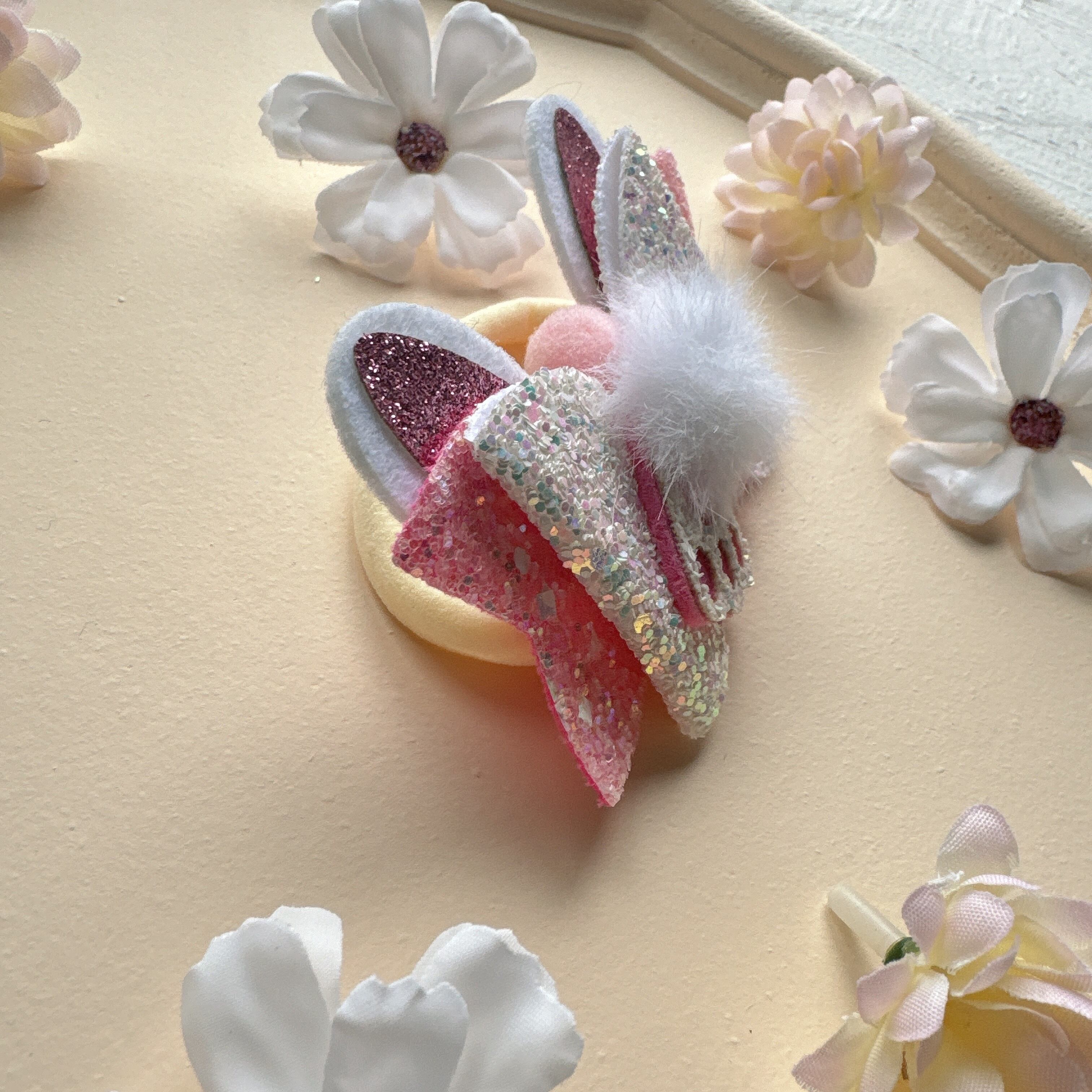 イースターうさちゃんリボンヘアバンド（後ろ支え付き）