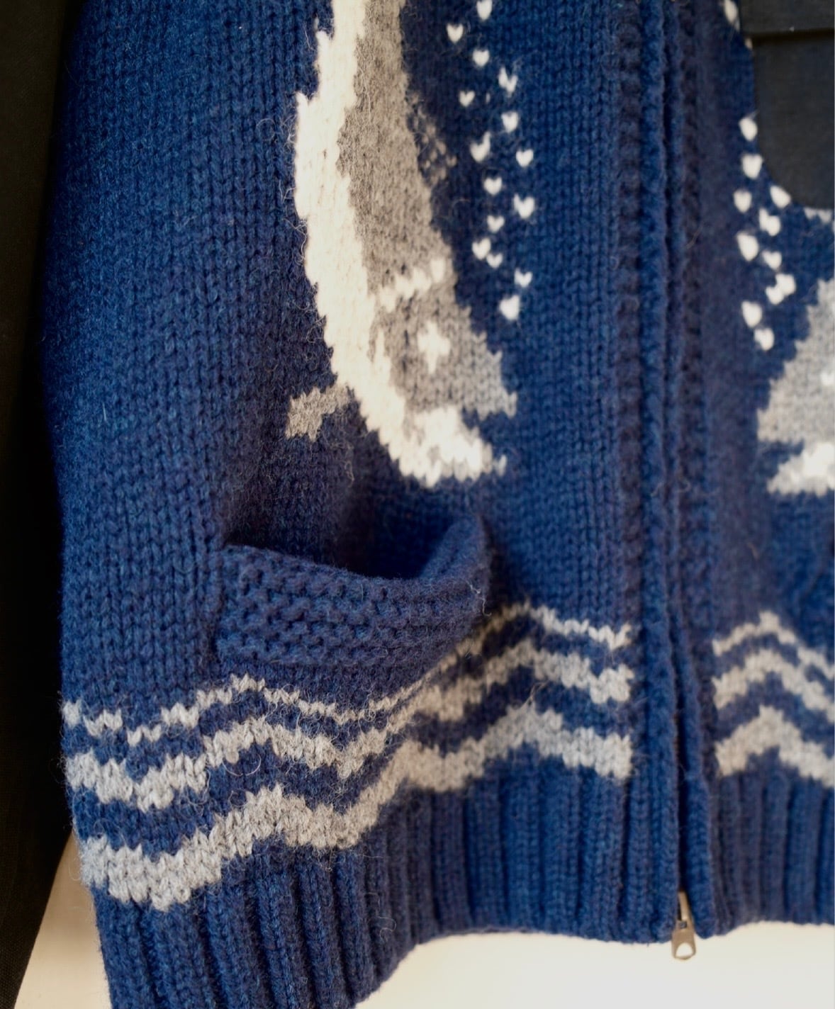 KHOKI  [COMBINATION COWICHAN SWEATER]
