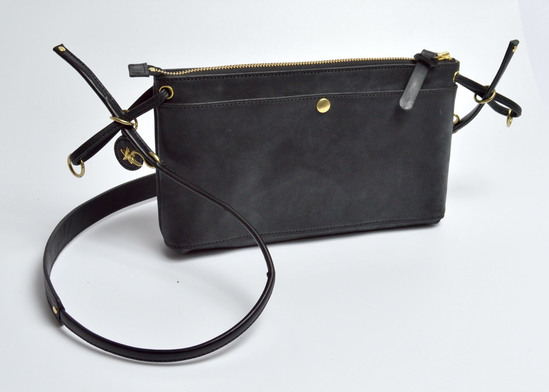 Groover Leatherグルーバーレザー サコッシュマチ付き GSH-310