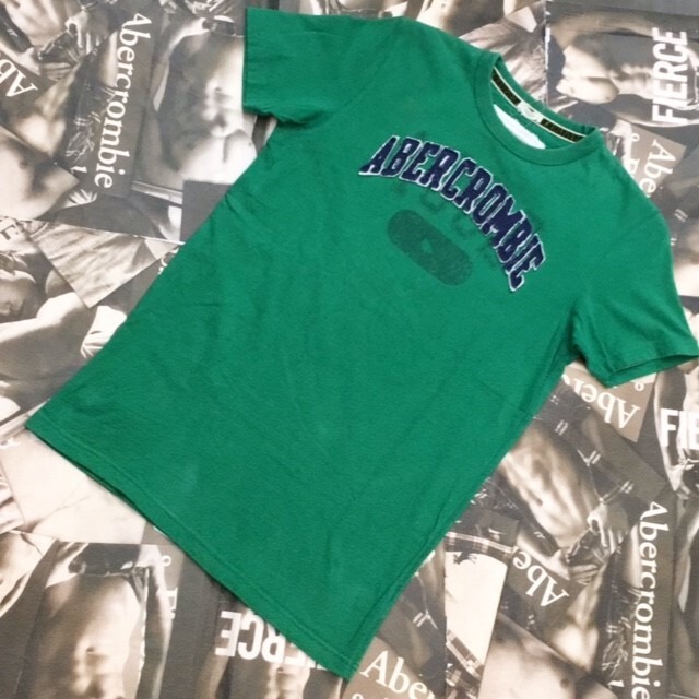 Abercrombie&Fitch　MENS　Ｔシャツ　Ｍサイズ