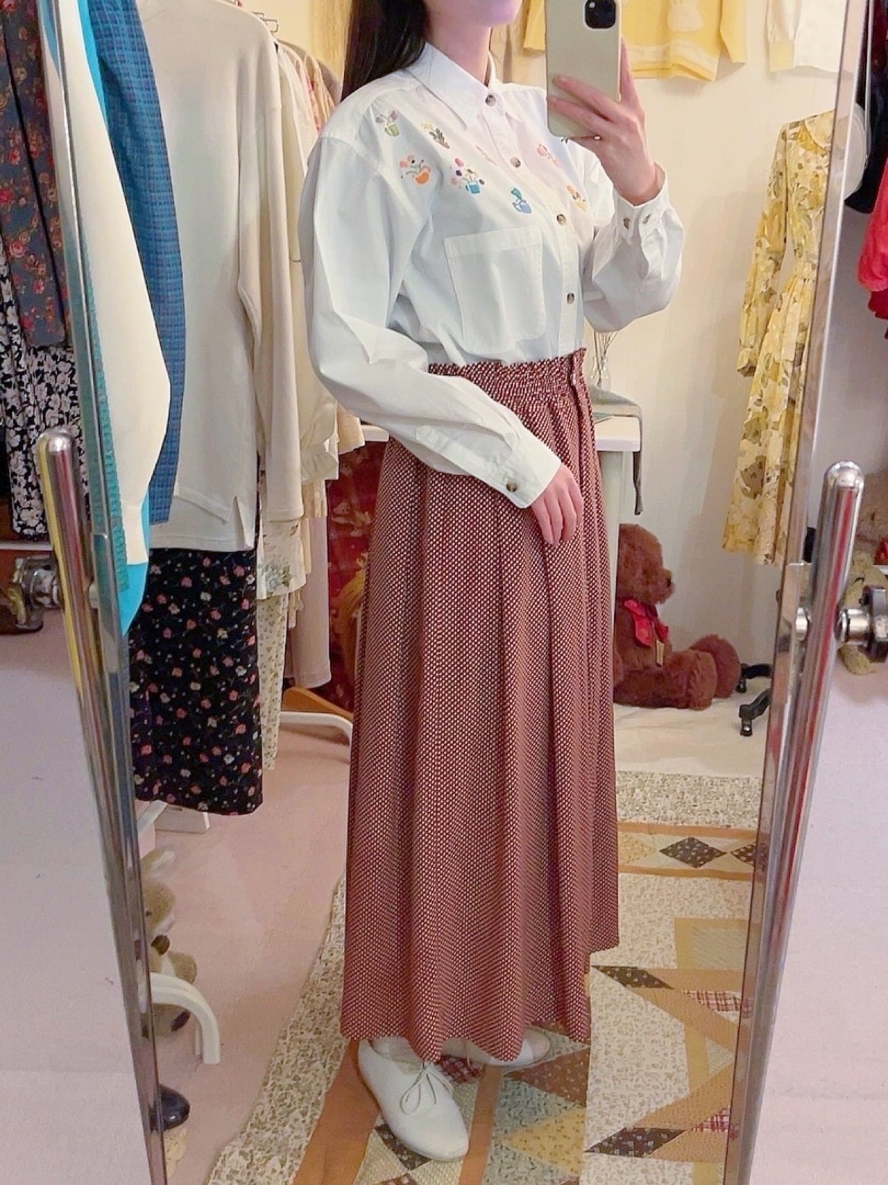 colorful mini flower white blouse