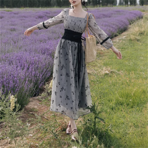 【送料無料】 ロングドレス ドレス 衣装 ワンピース パーティドレス ロング ミモレ アンクル丈 袖あり 長袖 ラウンドネック Aライン フレア 透け感 シースルー コルセット風 薄手生地 エレガント 上品 可愛い きれいめ シンプル カジュアル シック コンサバ 華やか おしゃれ お洒落 レトロ 主役級 こなれ感 高見え フェミニン 花柄 秋 20代 30代 40代 レディース 女性用 ママ服 デート お出かけ 女子会 お呼ばれ 休日 お茶会 授業参観 二次会 パーティ 演奏会 誕生日会 プチプラ