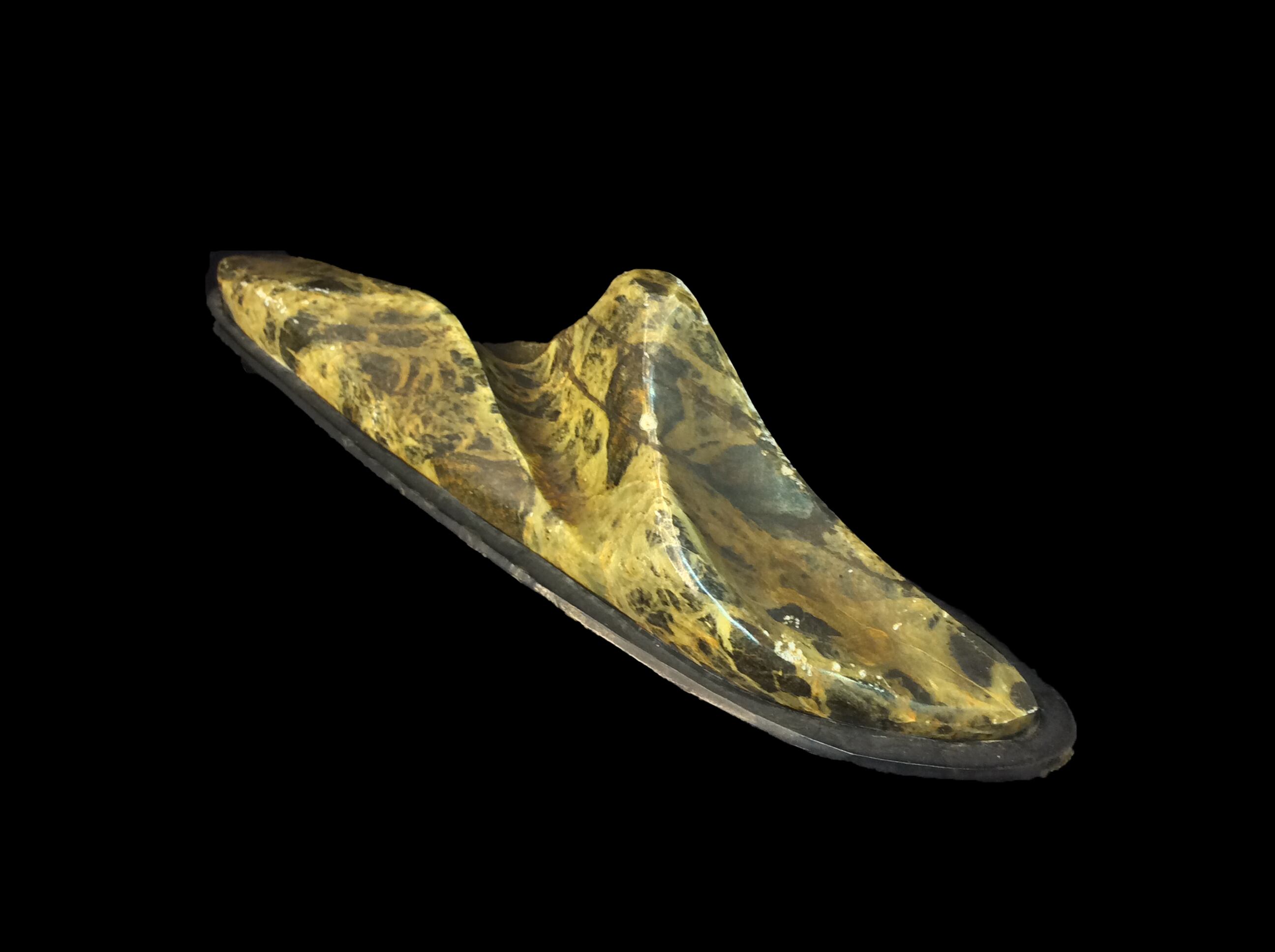 鑑賞石 山型 | エターナルみさと団地店