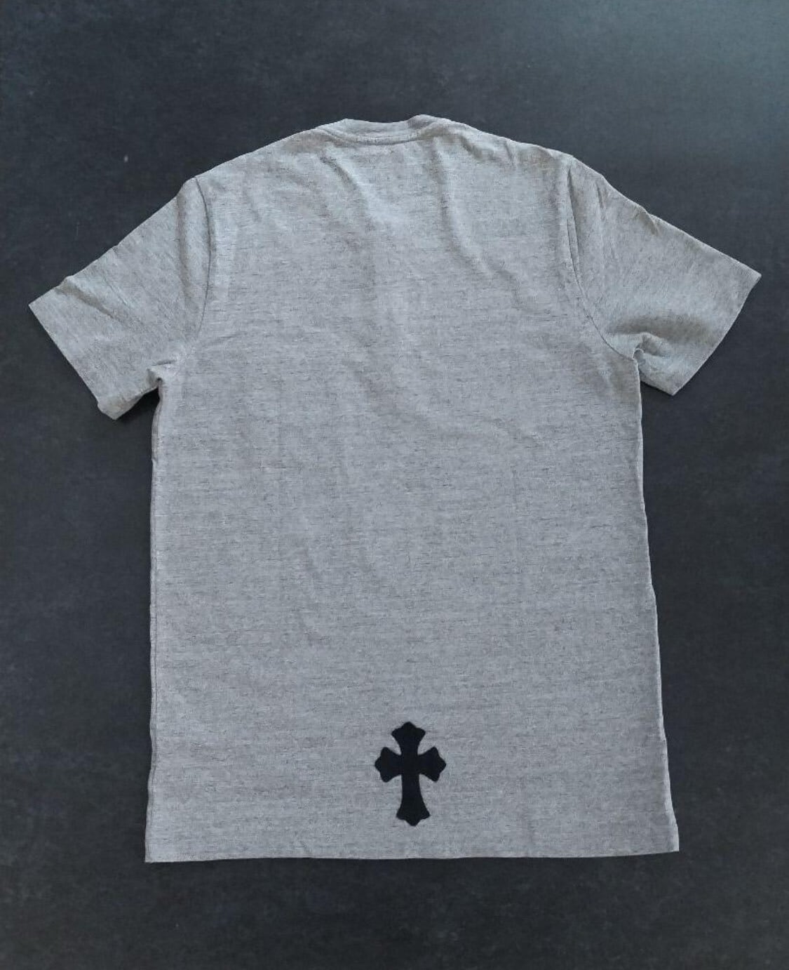 クロムハーツCHROME HEARTS セメンタリークロスパッチ　Tシャツ　羊革 クロムハーツCHROME HEARTS セメンタリークロスパッチTシャツ羊革