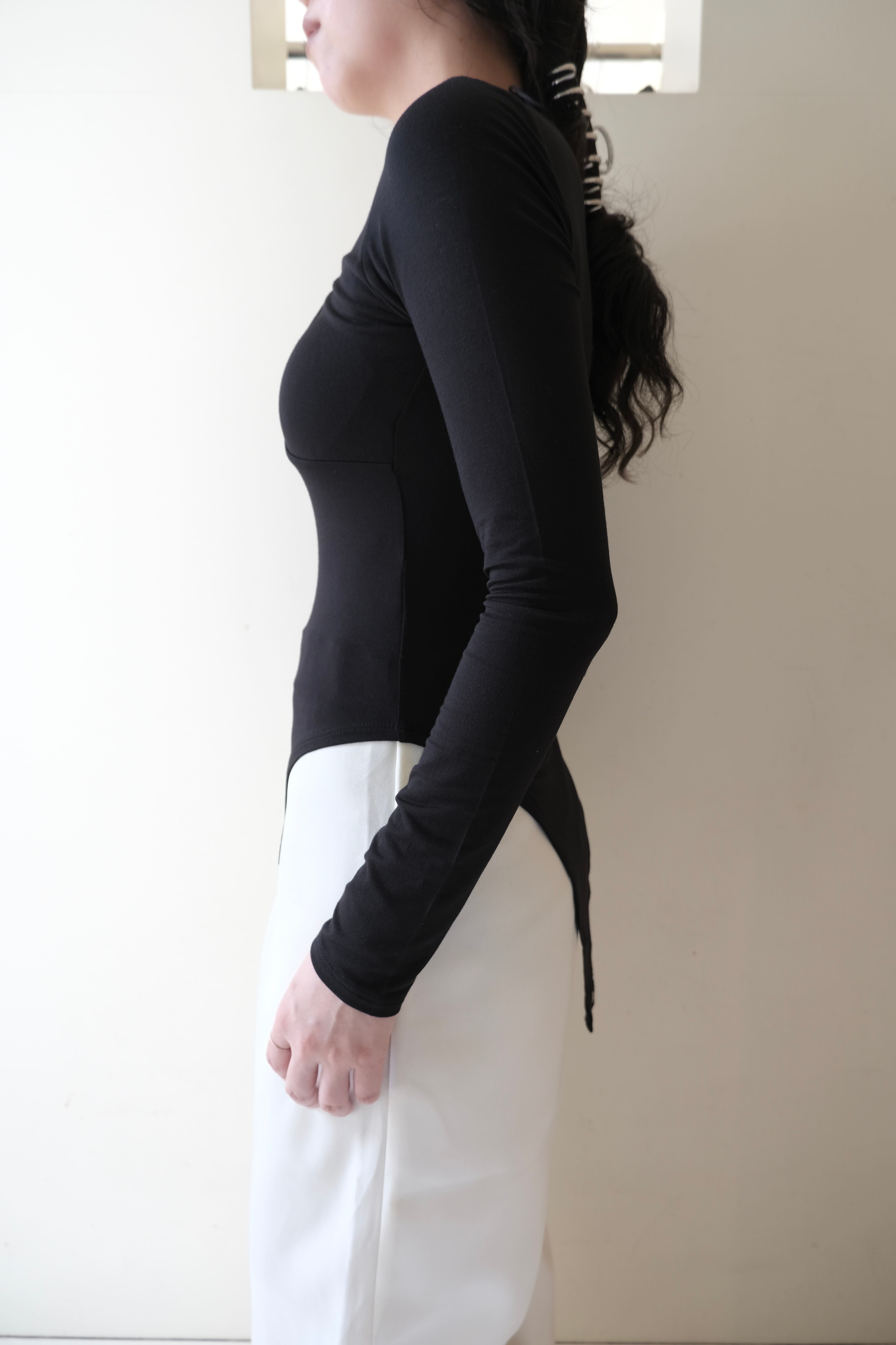 determ;】Collagen Strappy Bodysuit | theour