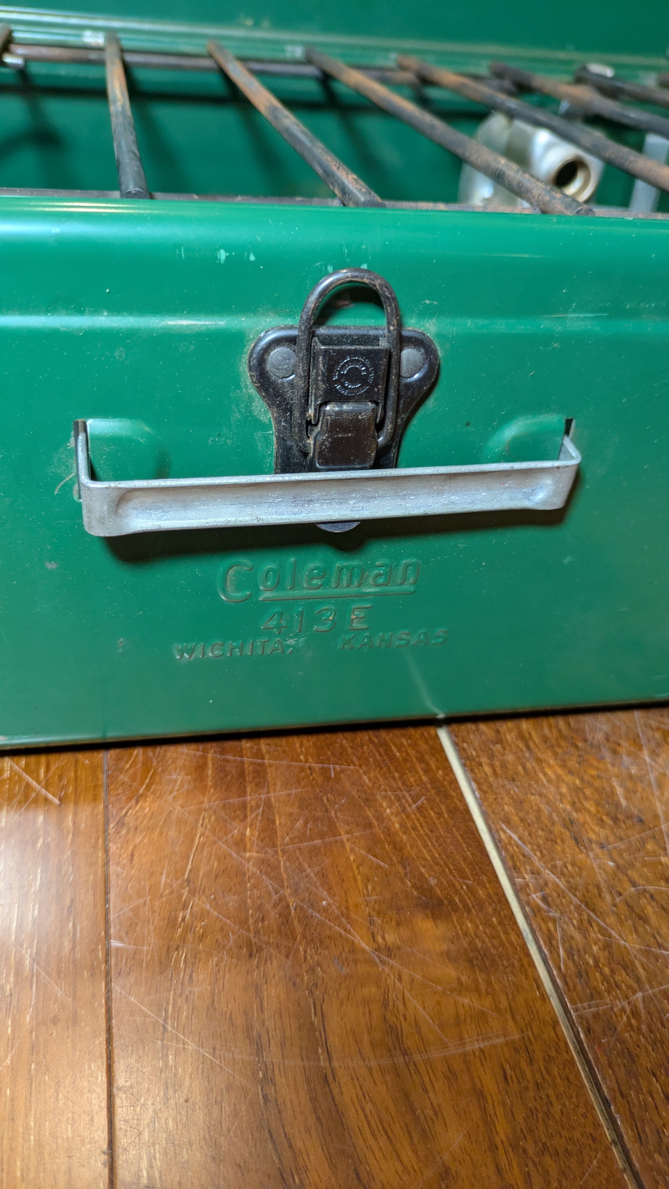 希少　足付　ヴィンテージ　ツーバーナー　動作確認済　キャンプ 希少なアルミ製のヴィンテージツーバーナー！Coleman 442A[2023.03.06