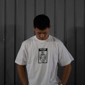 'SMILE' T-SHIRT