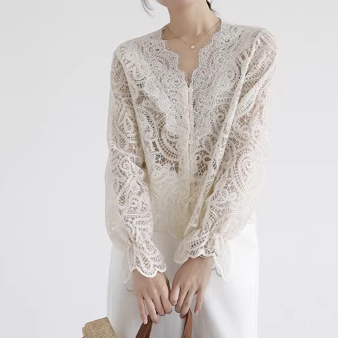 ヴィンテージ風 総レース Vネック シースルーブラウス 00173・画像6