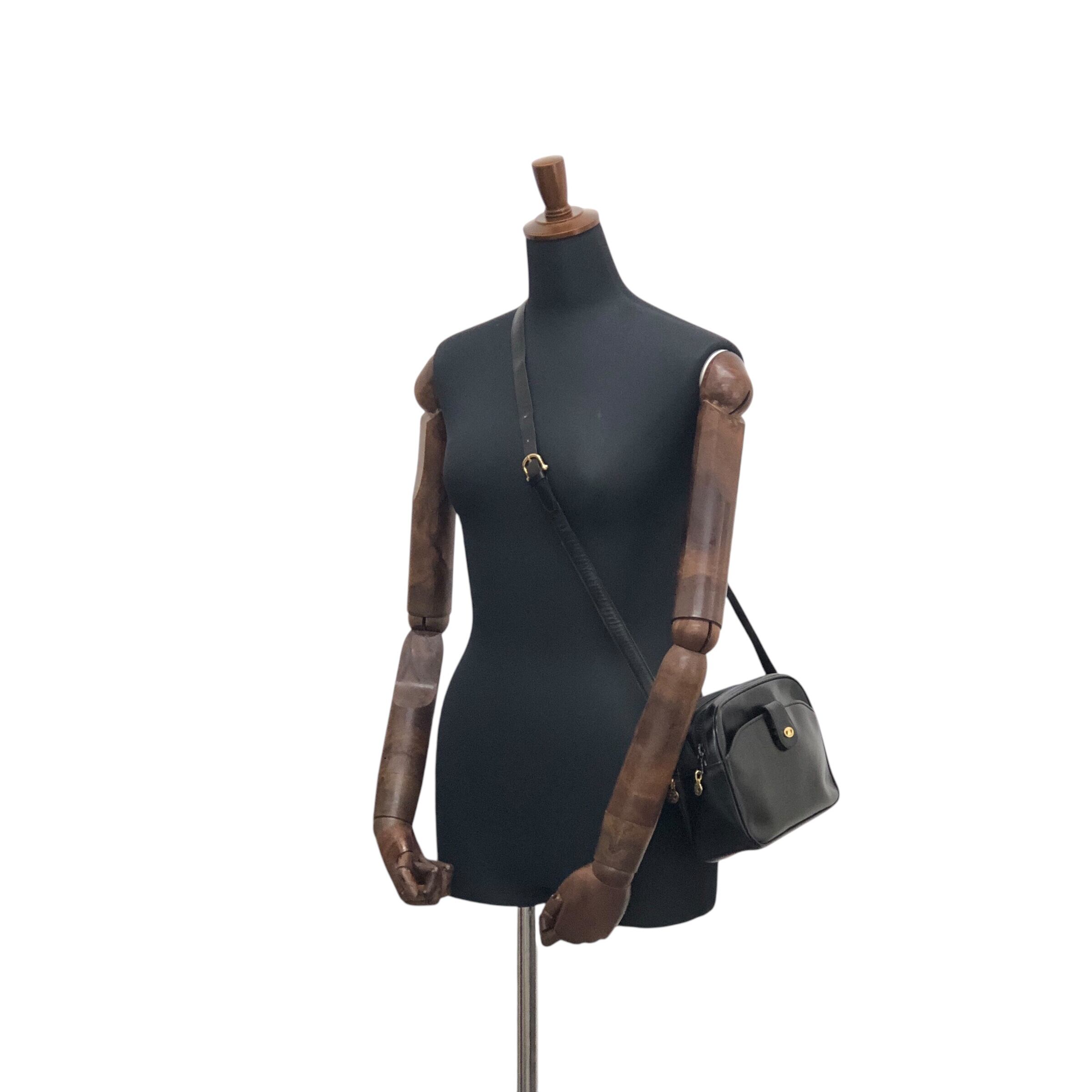 CELINE セリーヌ ショルダーバッグ ブラック ブラゾン レザー vintage