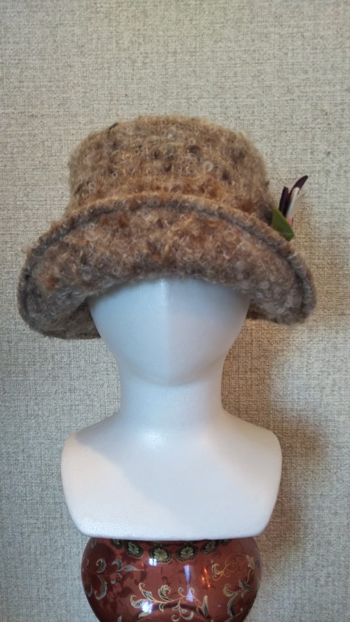 ミックスツイードのあったかディープクロッシェ ハンドメイド