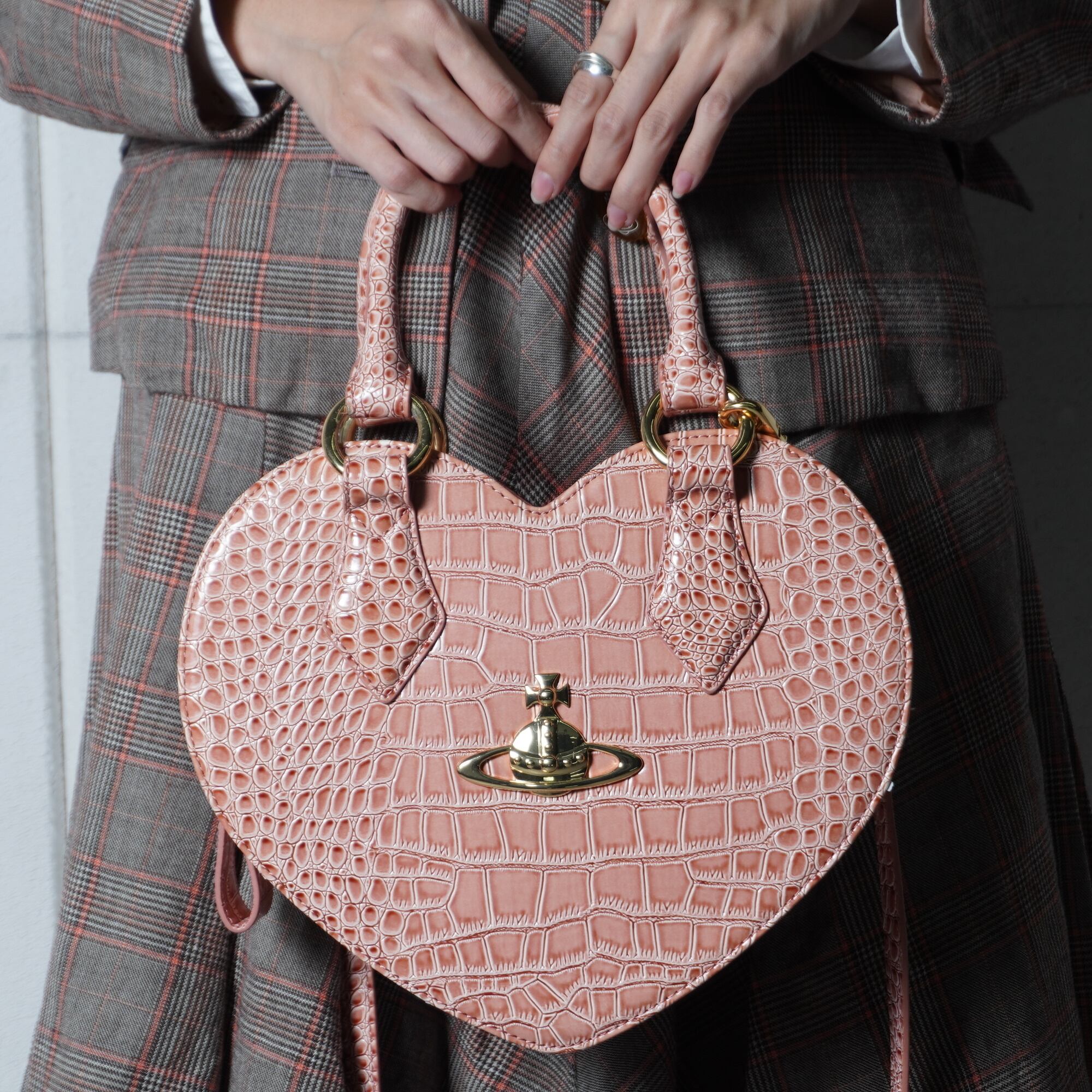 Vivienne Westwood】ヴィヴィアンウエストウッド ”オーブロゴ