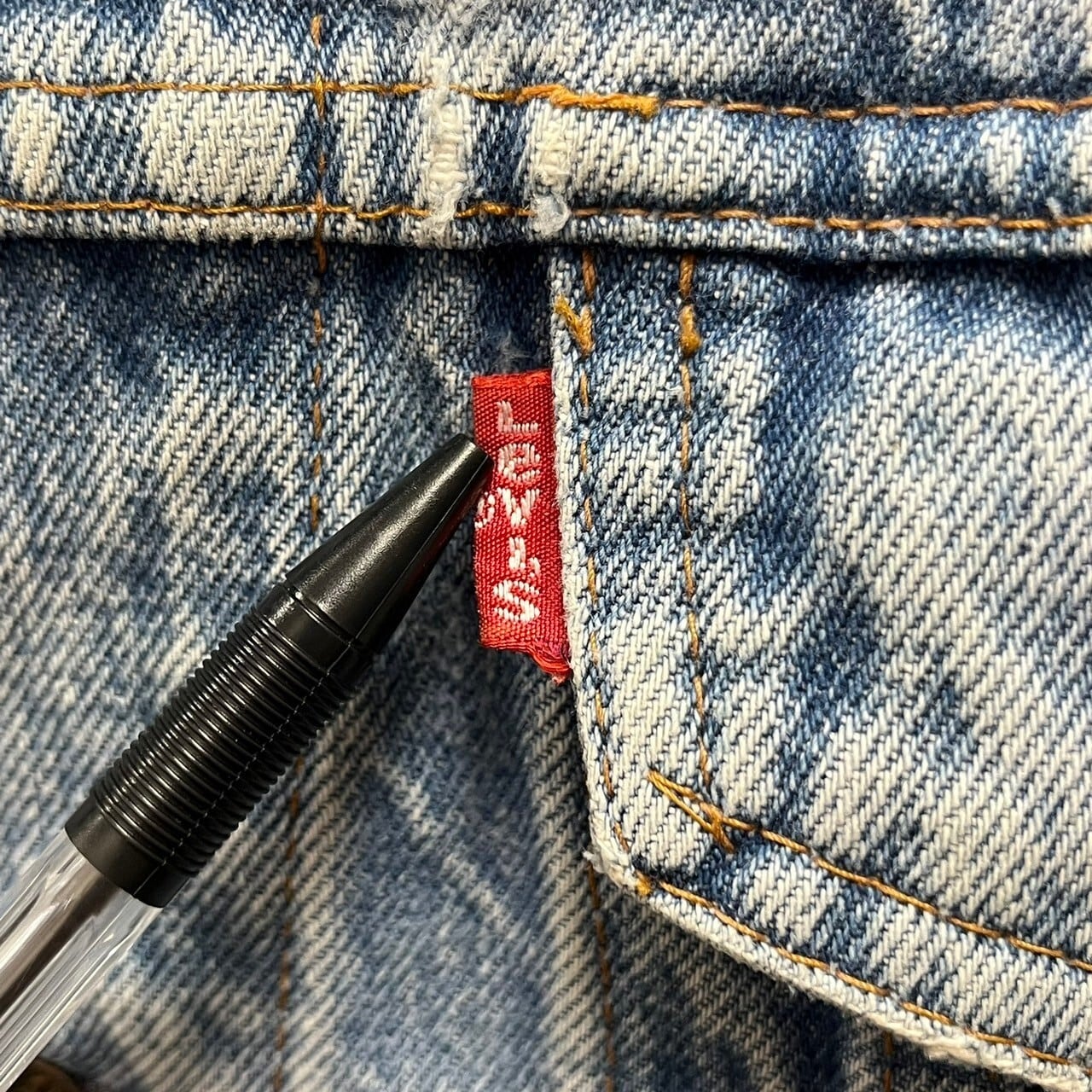 90s リーバイス デニムジャケット Gジャン 胸ポケット 古着 古着 90s リーバイス デニムジャケット Gジャン 胸ポケット 古着 古着