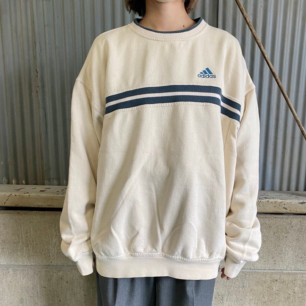 adidas アディダス ワンポイントロゴ 刺繍 スウェット メンズ? 古着トレーナーベージュ ネイビー 【スウェット】 | cave  古着屋【公式】古着通販サイト