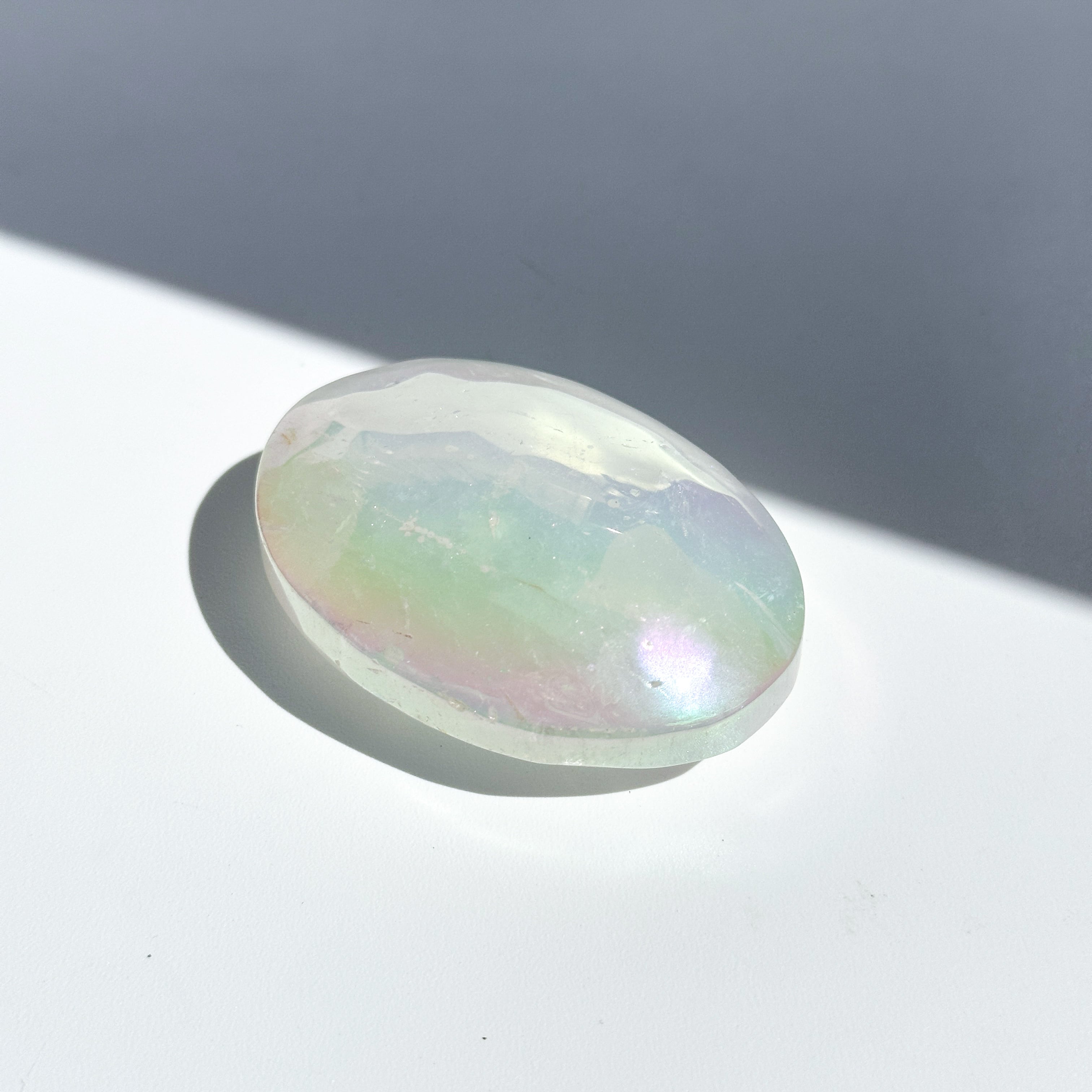 ぷっくり◇エンジェルオーラクォーツ パーム03◇ Angel Aura Quartz ◇天然石・鉱物・パワーストーン・インテリア