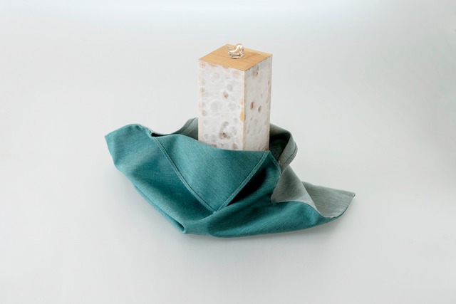 ともす(一輪挿し間接照明)