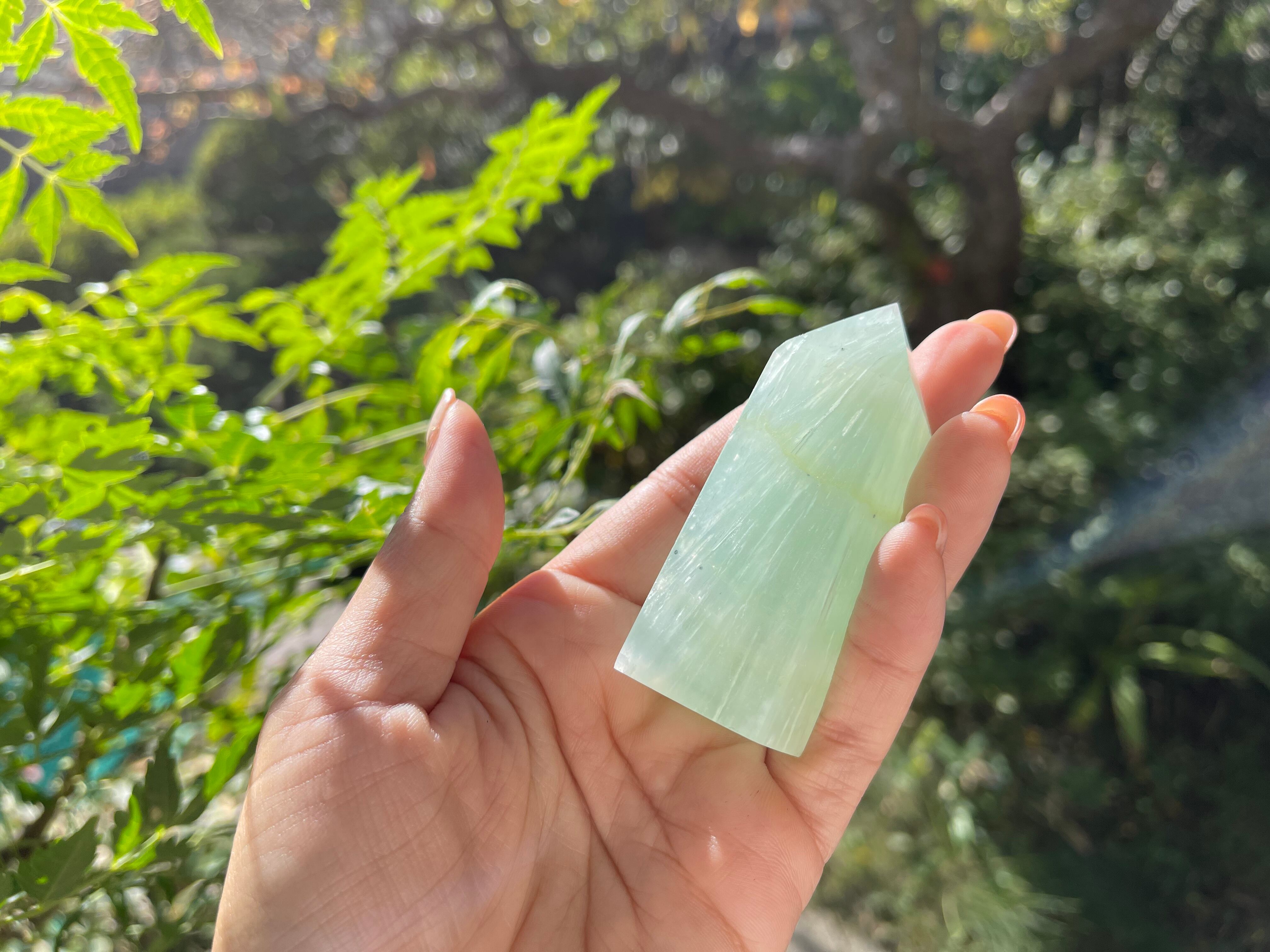 ピスタチオカルサイト　M (B)