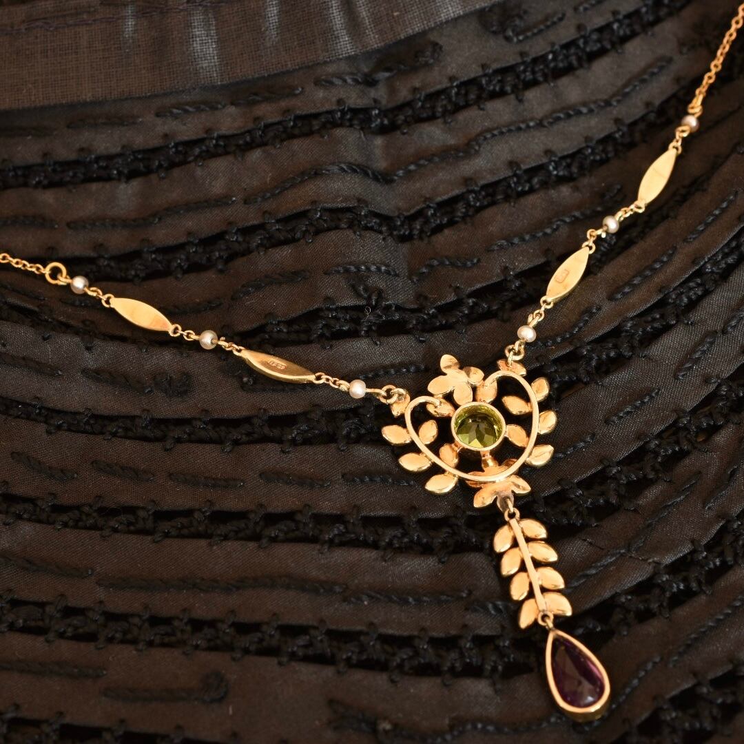 英国アンティーク 1890年 ヴィクトリアン K15 天然ペリドット