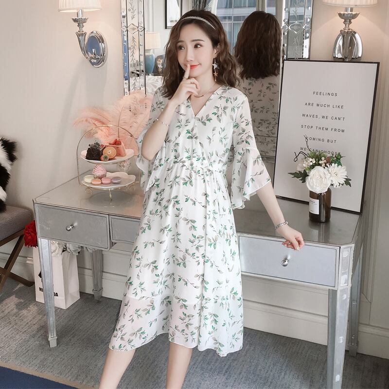 【新作】【送料無料】 マタニティウェア2020夏の新しいシフォンフローラルVネックドレスミドル丈ドレス妊婦-アリババ サマー 夏物 花柄 expec238021974332