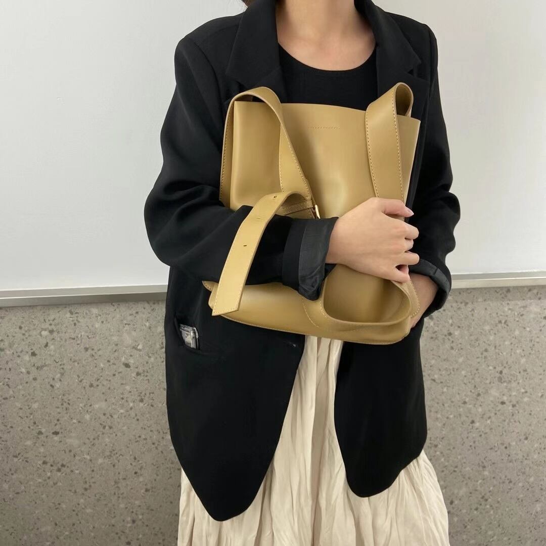 ショルダーバッグ　AS19-8021