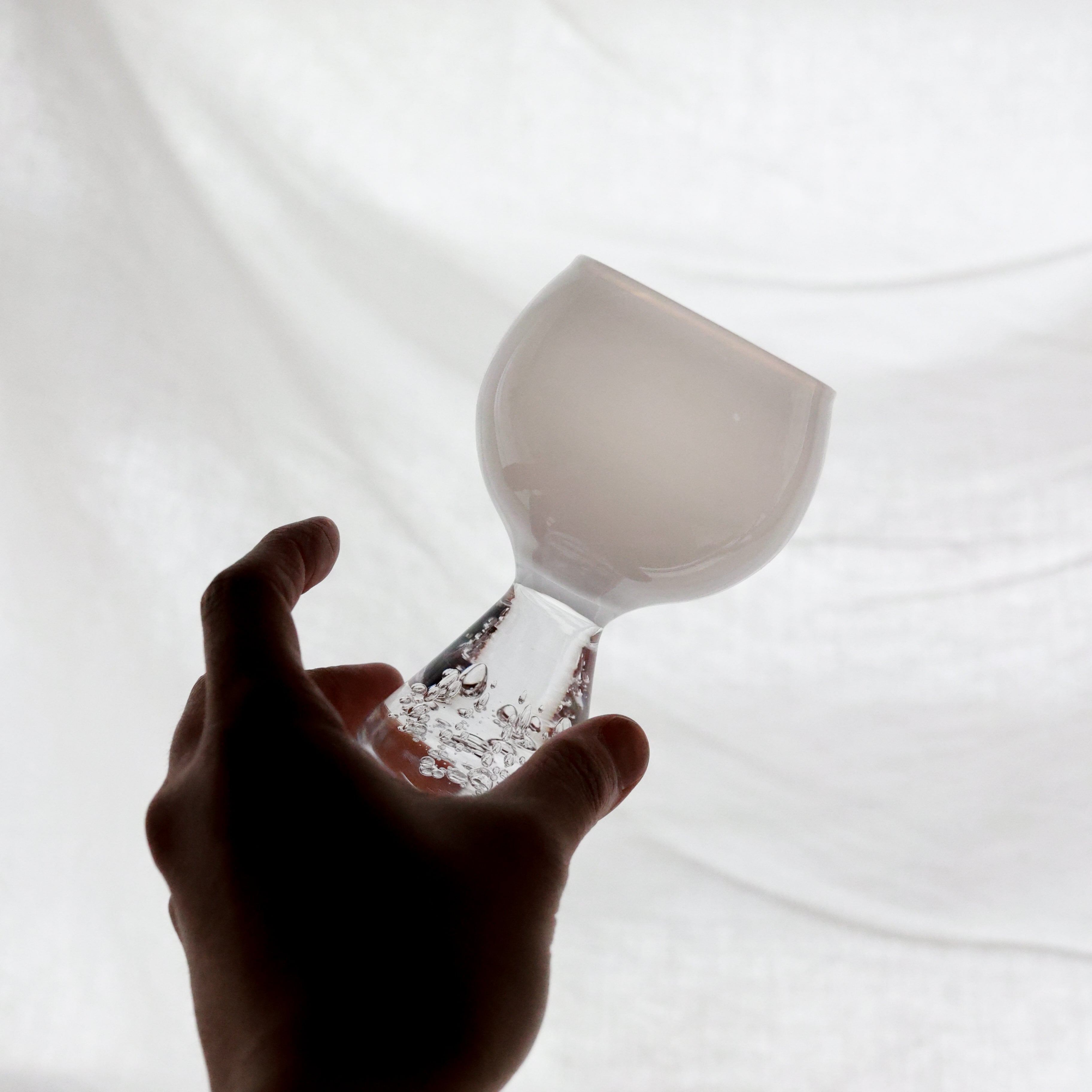 nora - glassworks - goblet / milk (made in Japan) | Et cetera