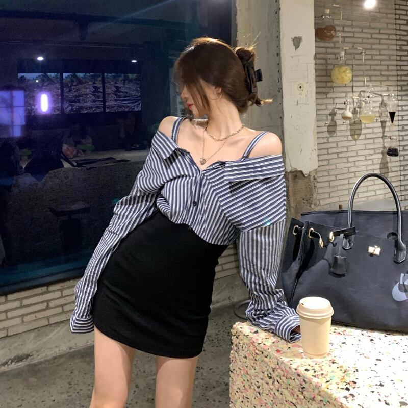 フェイクツーピースステッチワンワードショルダーストラップ長袖ワンピース女性2020秋新作ショートスカートストライプシャツスカート ブラックストロベリース98430731114