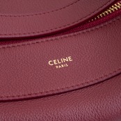 セリーヌ ロミー ミディアム カーマイン レッド ショルダーバッグ