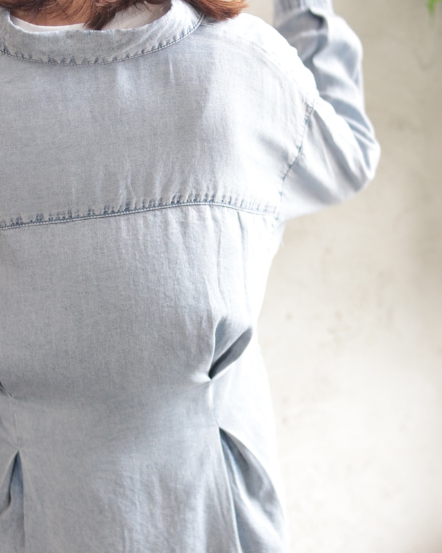 【hunch】テンセルデニムタックシャツ　(251232)