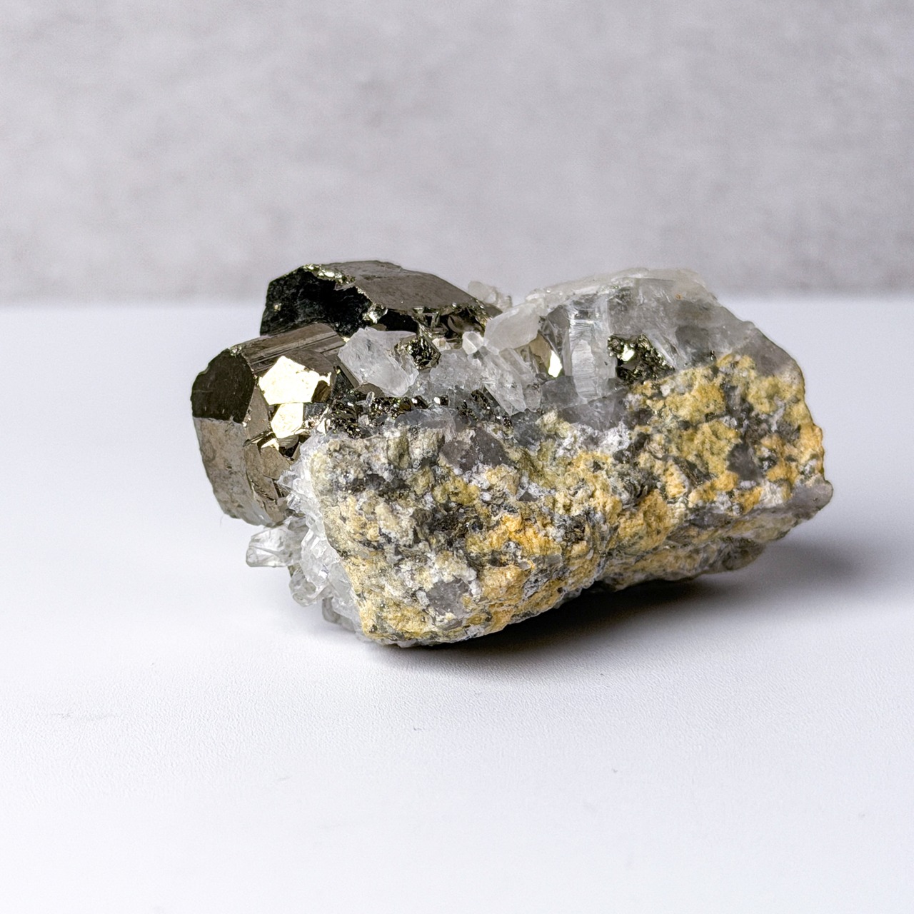 パイライトクォーツ 原石 ＊ Pyrite ＊ 天然石