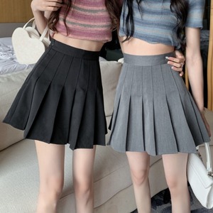 ボトムス スカート プリーツスカート ショート ショート丈 Aライン 台形 プリーツ 大人可愛い シンプル カジュアル おしゃれ お洒落 レトロ こなれ感 ラフ ラブリー キュート ガーリー 都会的 クール シック ラグジュアリー 抜け感 カレッジ風 学生風 無地 春 夏 10代 20代 30代 レディース 女性用 学生 デート お出かけ 休日 ダンス イベント リゾート 旅行 ショッピング 合コン 着回し 普段使い 韓国系 体型カバー モテ 定番 3XL 4XL 5XL 大きいサイズ ブラック グレー