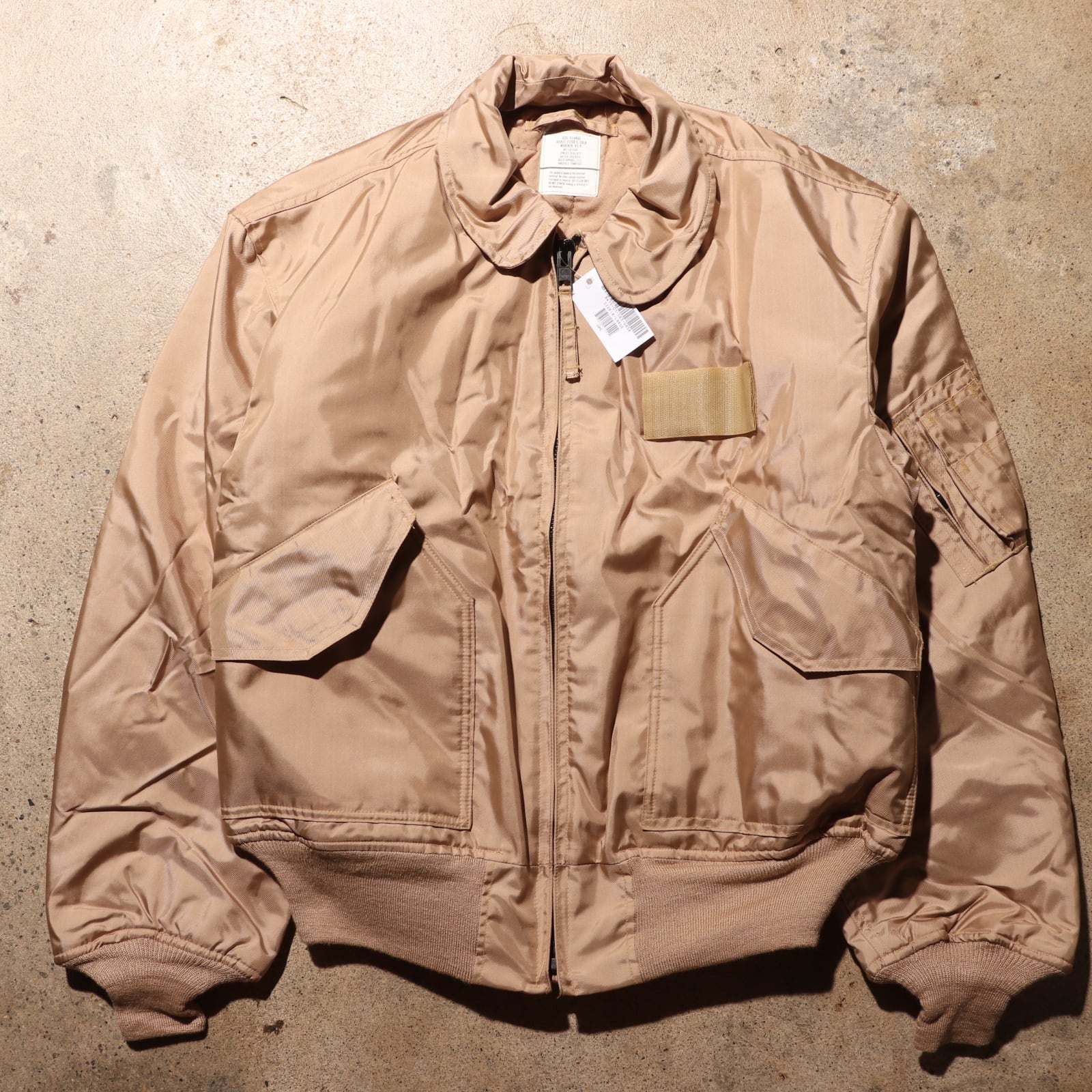 Deadstock XL 10年 デザートタン CWU-45/P 米軍実物 フライト 
