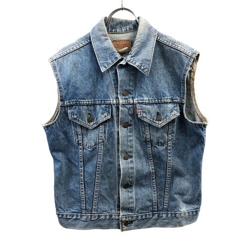 『80s USA製 LEVIS』  70505-0217  カットオフ デニム ベスト  USED 古着  vintage