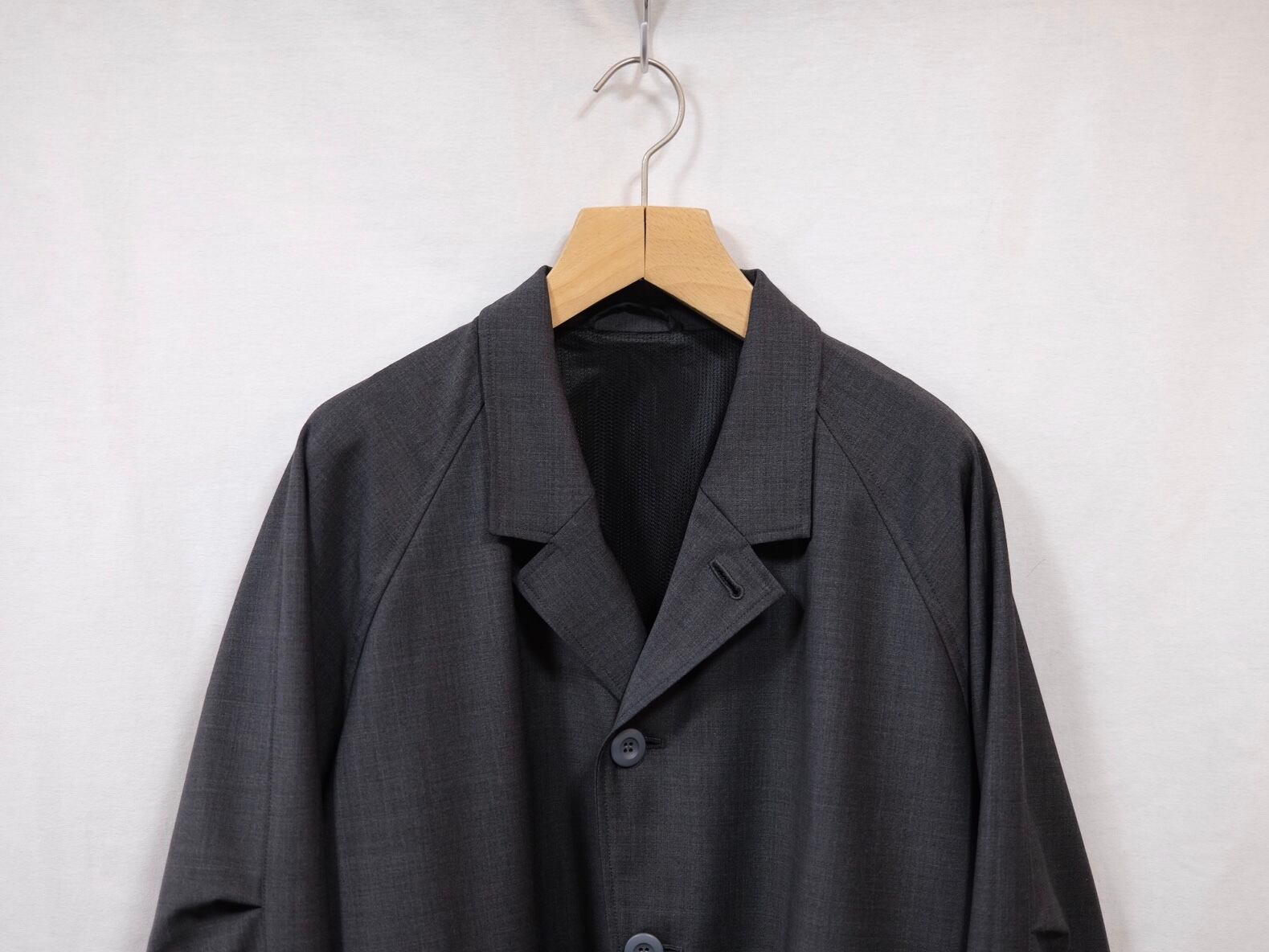 未使用 ESSENTIAL CURVE COLLAR JACKET &PANTS UNTRACE” WASHABLE 