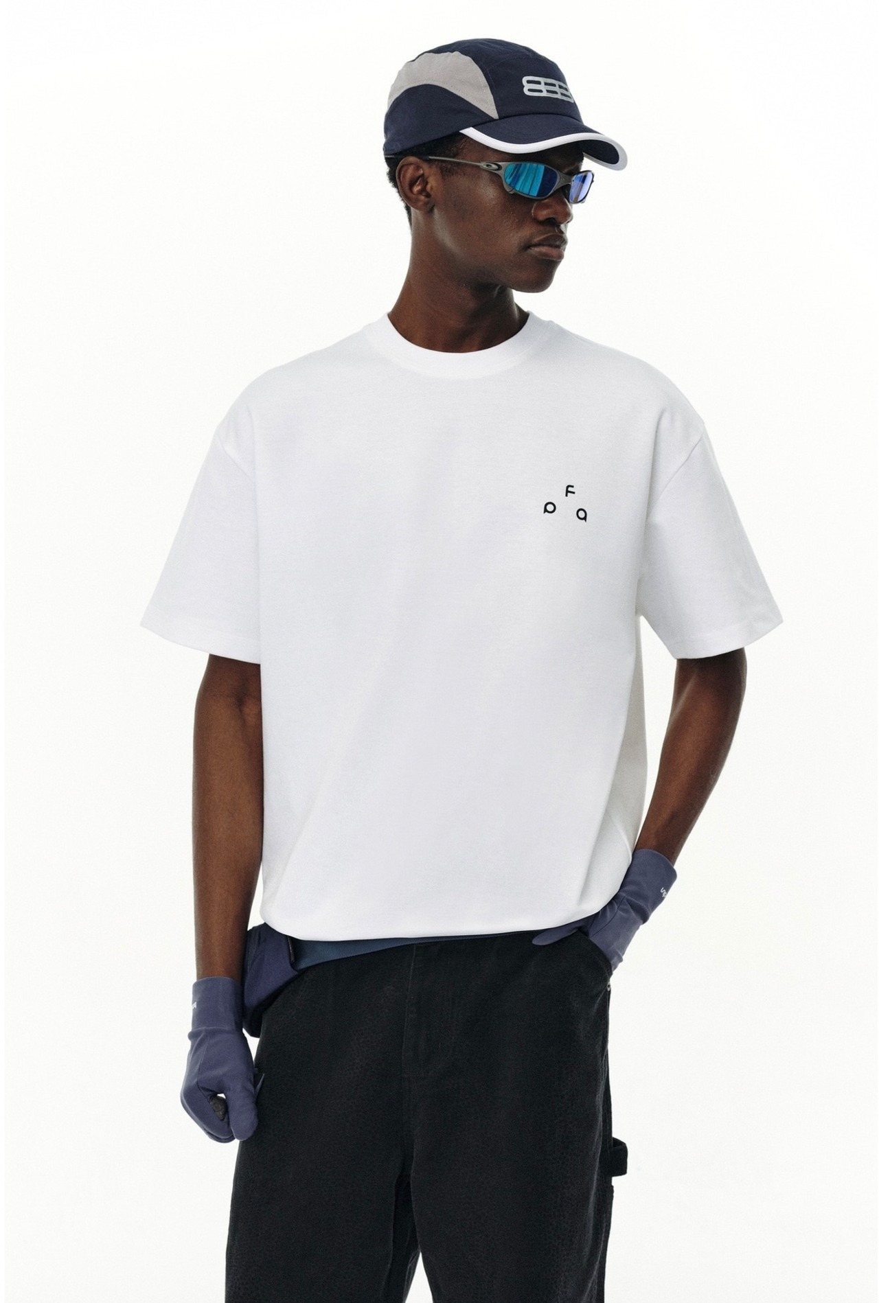 ジオメトリックコードTシャツ uh00041 Geometric Code Tee