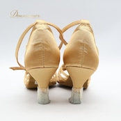 社交ダンス 衣装 ラテン シューズ 23cm ゴールドベージュ系 MARCHEN 靴 くつ ヒール 練習 レッスン レディース 明るい 光沢 高級感 ストラップ 上品 ダンスシューズ ダンス衣装 イベント ステージ