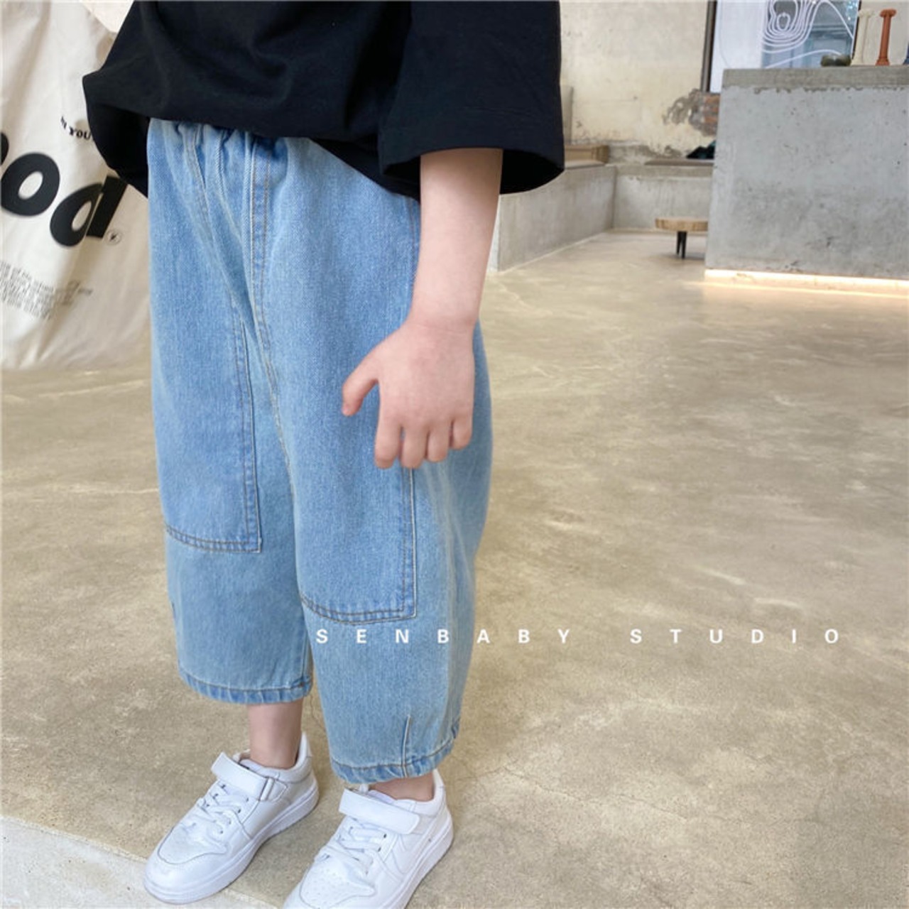 〈90-130size〉カジュアルジーンズ - 1