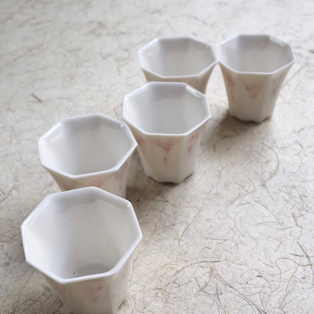 色原 昌希/菱八角茶杯 桃花釉