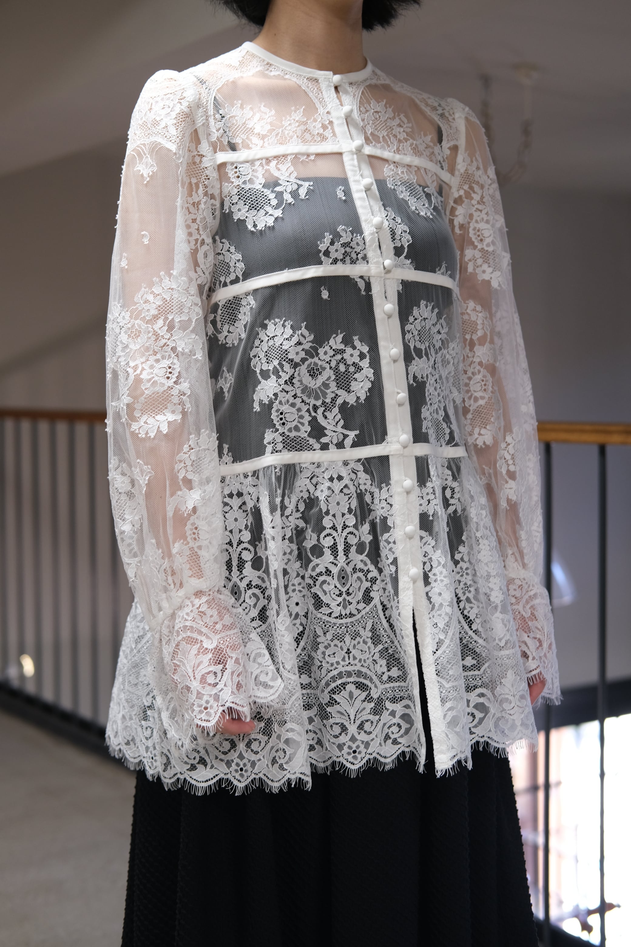 FETICO】LACE GATHERED BLOUSE -White- | loop