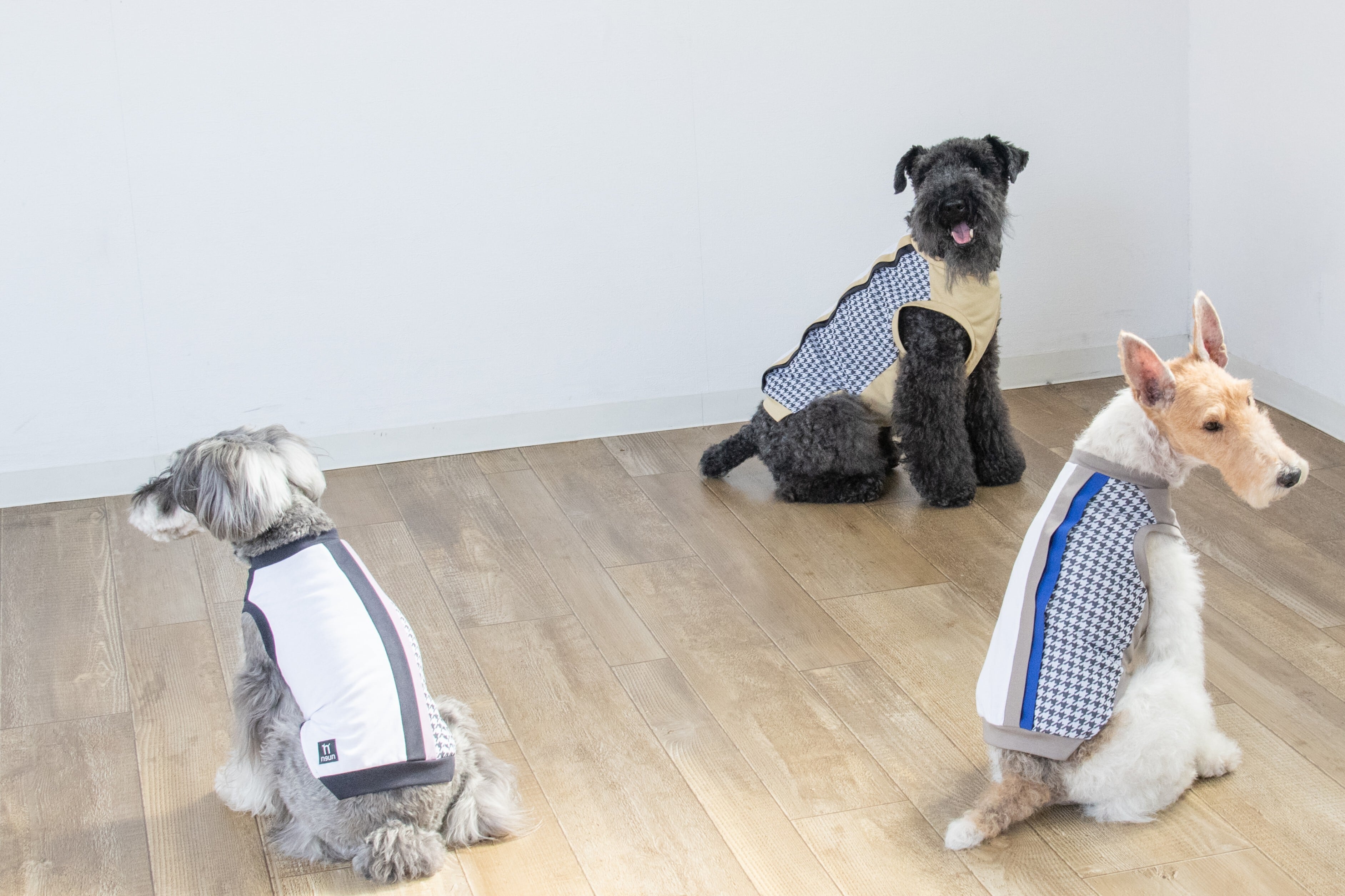 ダブルタック切替・COOLタンクトップ〈SAND BEIGE〉 | n9un