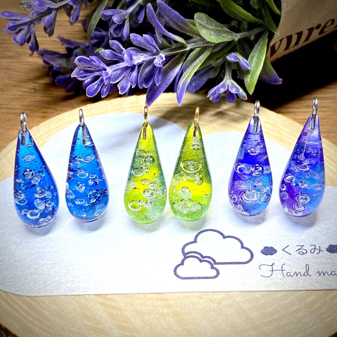 レジンピアス イヤリング 海の泡 涙型 22×10mm | PAY ID