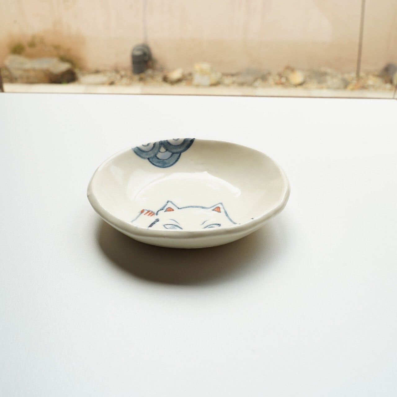 陶彩工房Canoe】まねきねこ豆皿 深め B | ろにせら ギャラリーと雑貨のお店