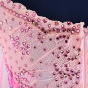 社交ダンス 衣装 スタンダード ドレス スタンダードドレス ワンピース デモ フロート レース 競技 ダンス パーティ 発表会 チュール ピンク系 明るい ピンク チュールドレス スカート2枚 重ねデザイン 競技用 フェミニン スタイル 演出用 ダンスイベント 発表会衣装 女性用 ドレス スタンダードスタイル 競技用衣装