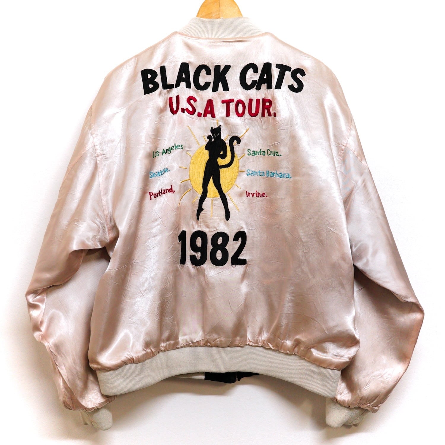 2875 CREAM SODA クリームソーダ BLACK CATS U.S.A TOUR 1982 80年代 昭和レトロ ヴィンテージ スカジャン  スーベニアジャケット リバーシブル 別珍 古着 | ANTIQUE JOHN アンティーク ジョン powered by BASE