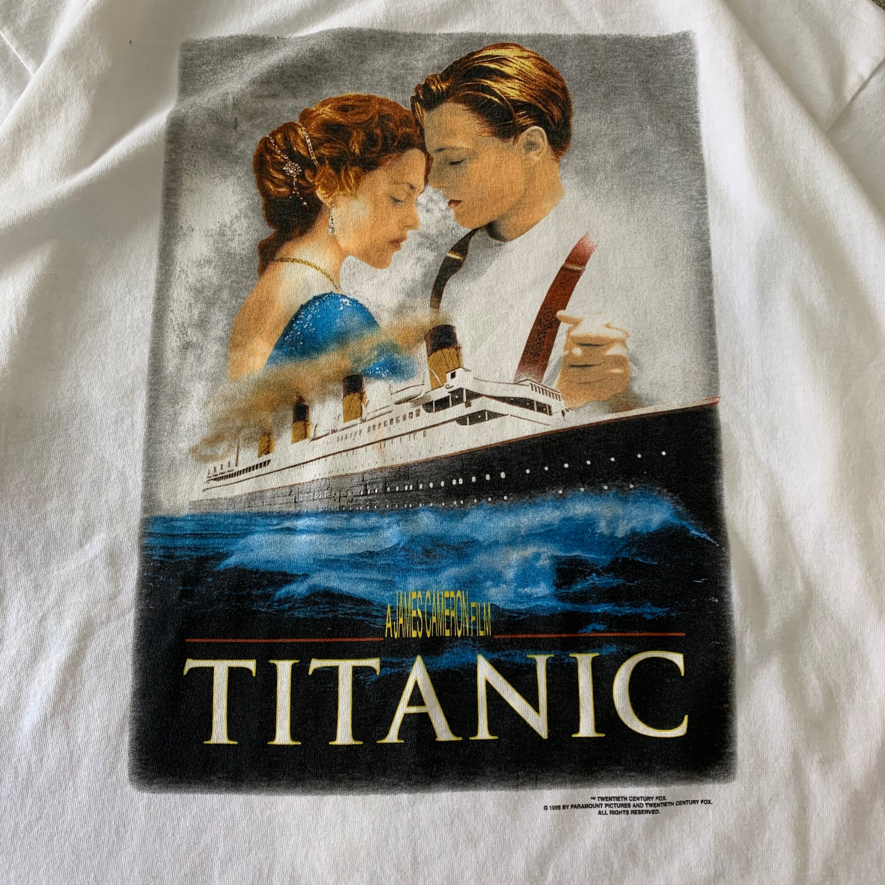 90s titanic T-shirt | What