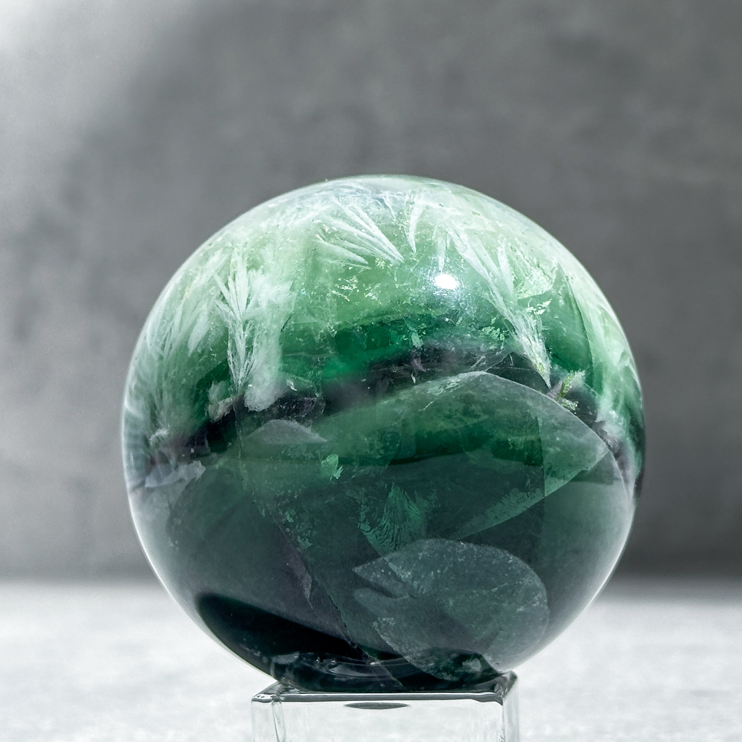 高品質　ブルー　エンジェルフェザーフローライト　スフィア エンジェルフェザーフローライト スフィア32◇ Angel Feather Fluorite