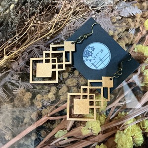 和雑貨ましろ:雫ピアス