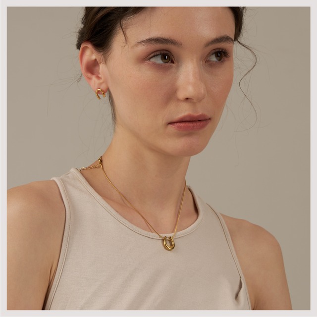 Necklace -Gold-