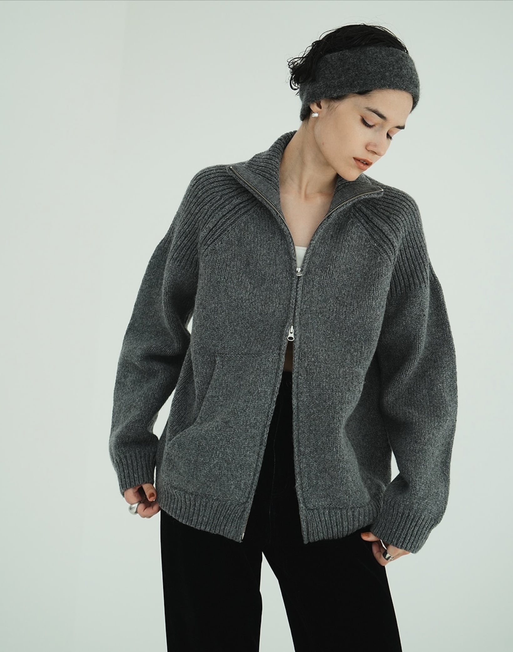 CLANE POCKET ZIP KNIT TOPS | FLICKA ASHIYA