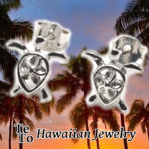 【ハワイアンジュエリー / HawaiianJewelry】 ハワイアンシルバーピアス ハワイアンホヌ×プルメリアモチーフ (EW-0161p)