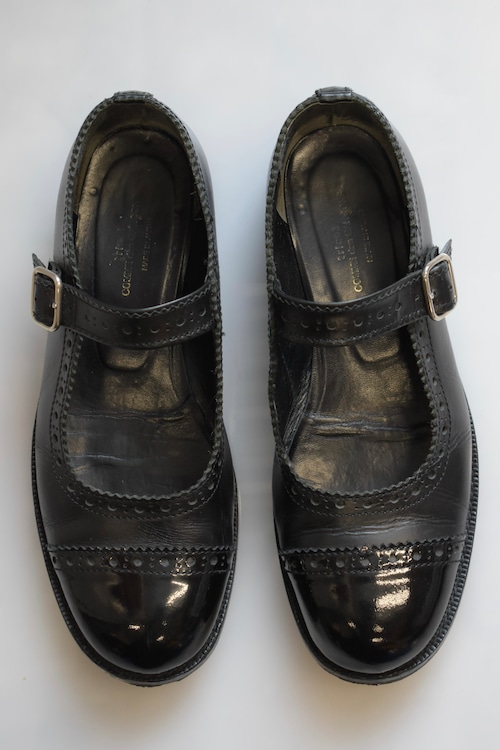 Black leather Mary Janes
